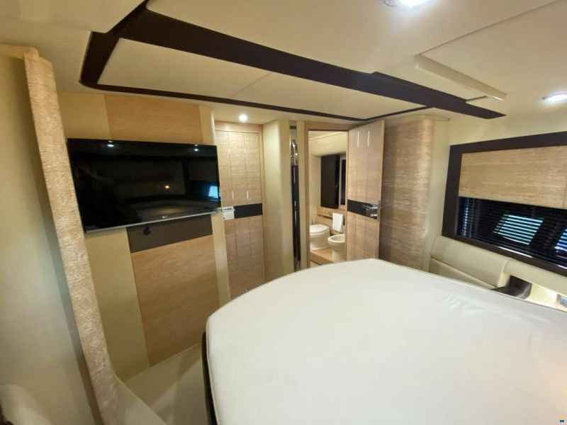 Azimut 64 FLYBRIDGE