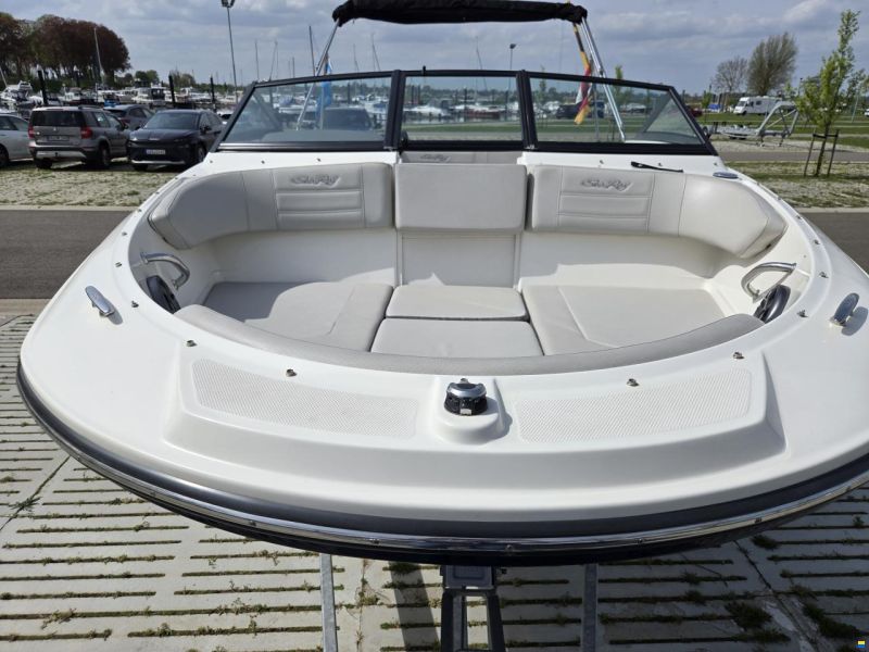 Sea Ray SPXE 190