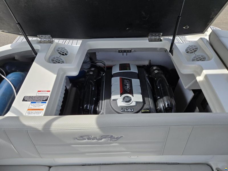 Sea Ray SPXE 190
