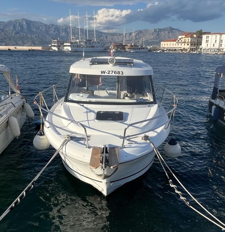 Jeanneau Merry Fisher 755
