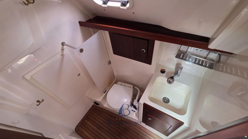 Hanse 320