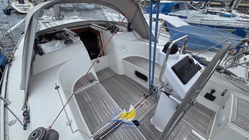 Hanse 320