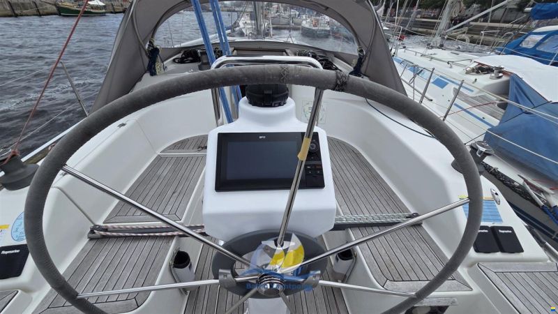 Hanse 320