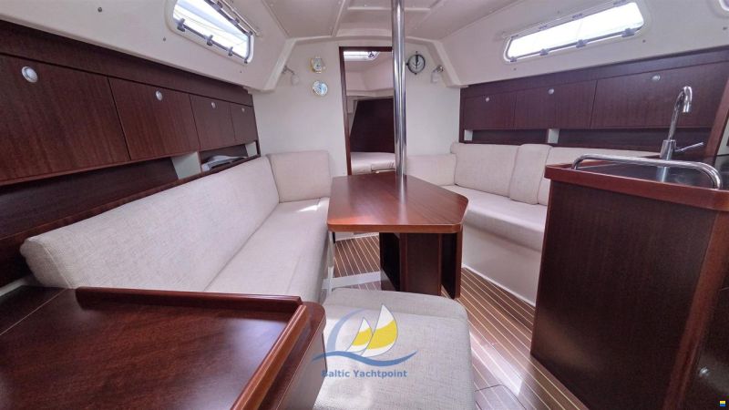 Hanse 320