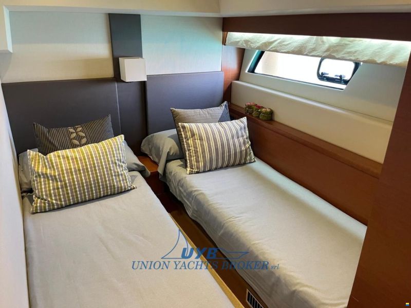 Prestige 550
