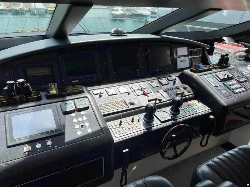 Mangusta Yachts 92