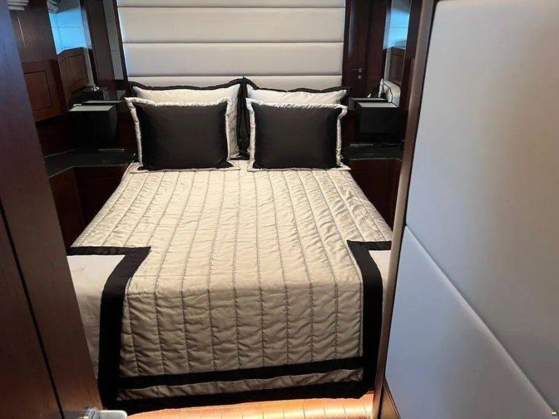 Mangusta Yachts 92