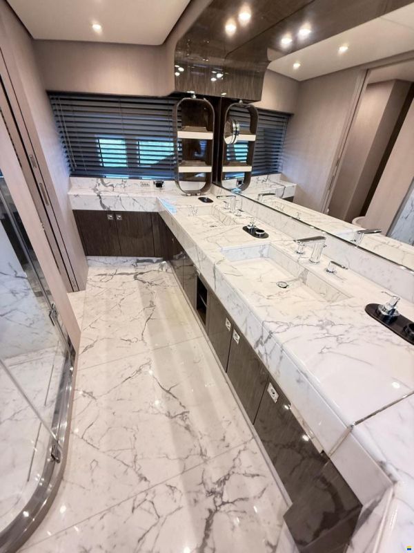 Azimut 30 GRANDE - 2018