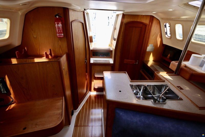 Hunter 340