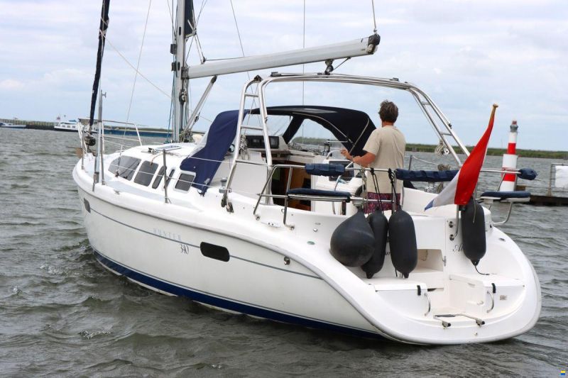 Hunter 340