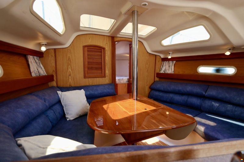 Hunter 340