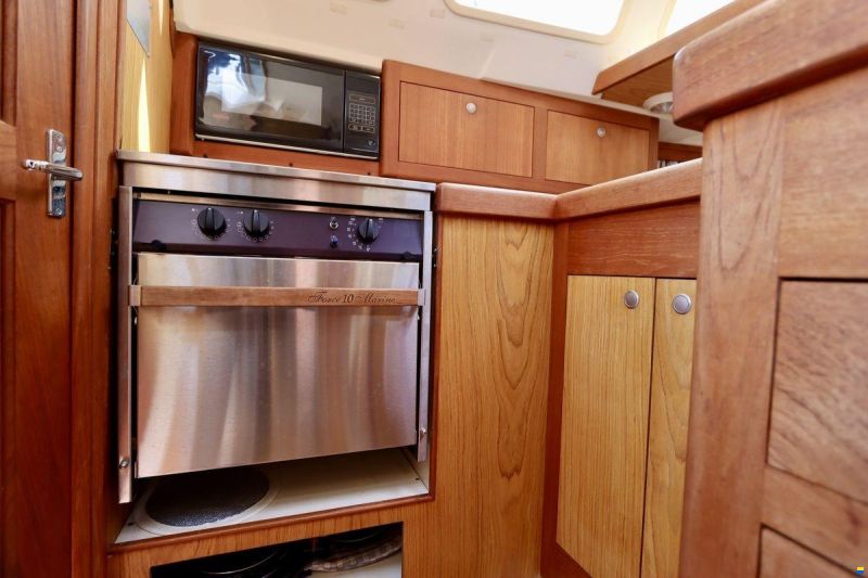 Hunter 340
