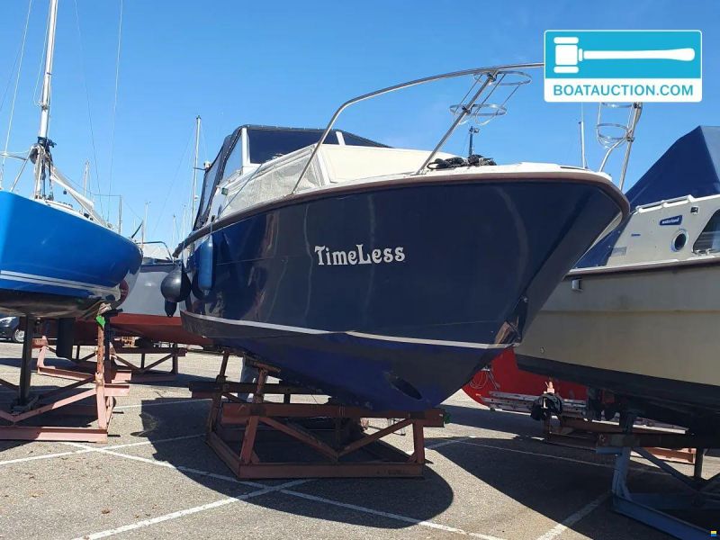 Waterland 850 EV