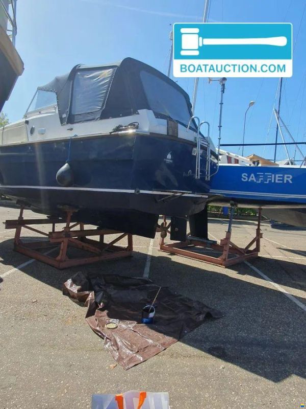 Waterland 850 EV