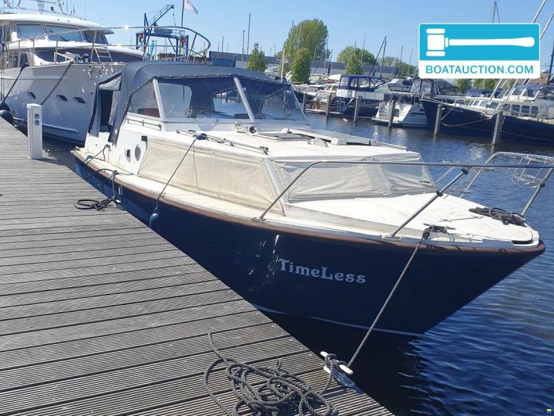 Waterland 850 EV