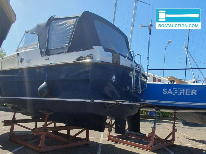 Waterland 850 EV