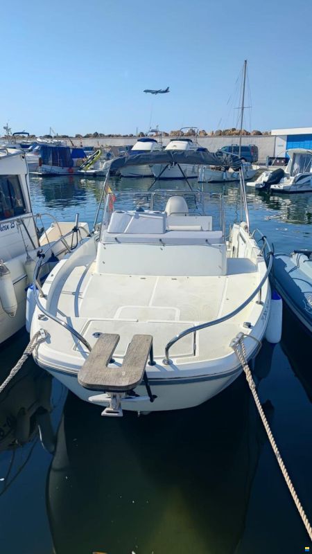 Beneteau Flyer 7 Sundeck