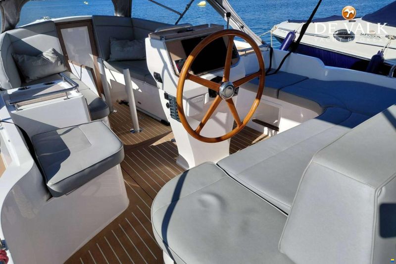 Interboat DE Intender 850