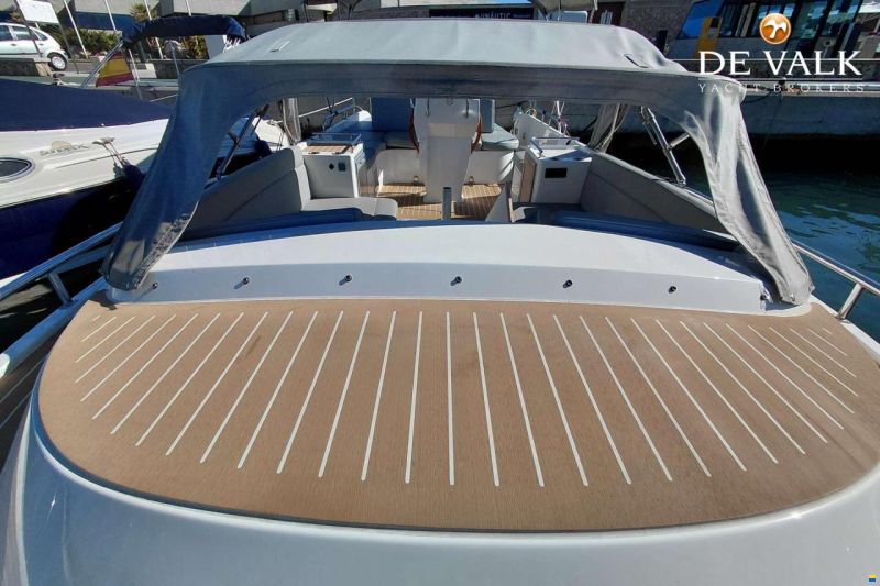 Interboat DE Intender 850