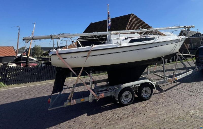 Edel 665
