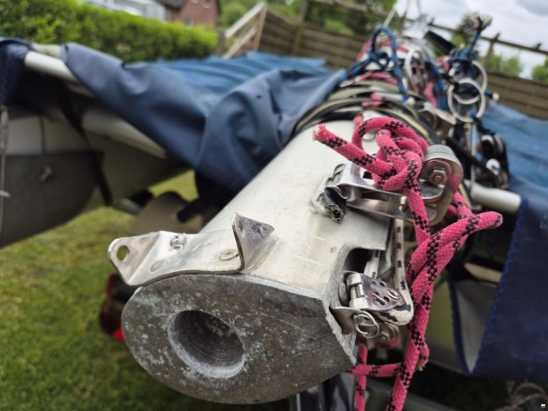 Prindle 18-2 Mast