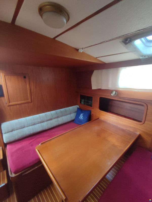Nauticat 33