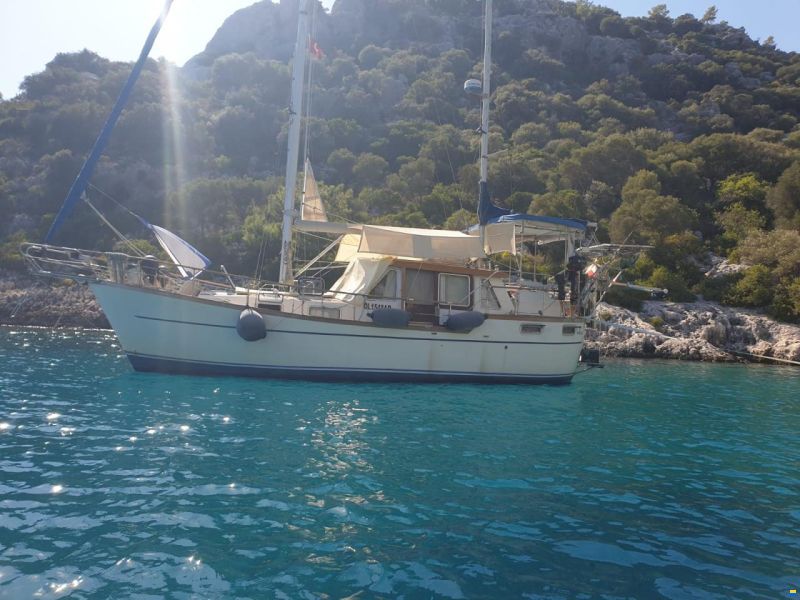 Nauticat 33