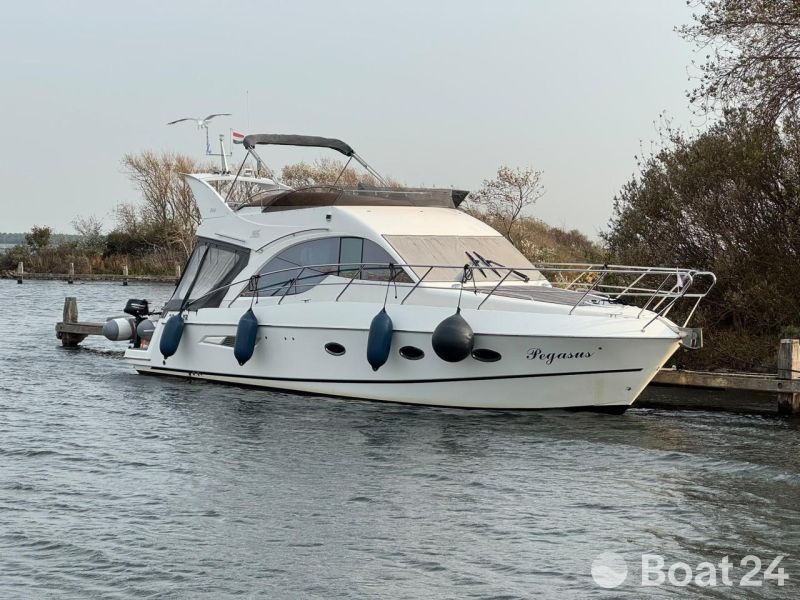 Galeon 390 Fly