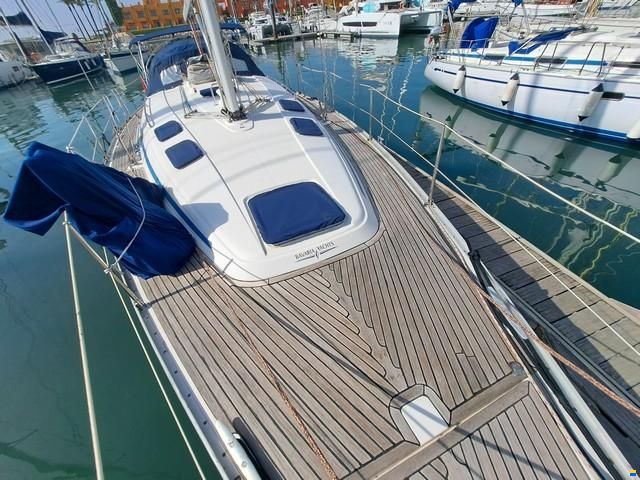 Bavaria 40