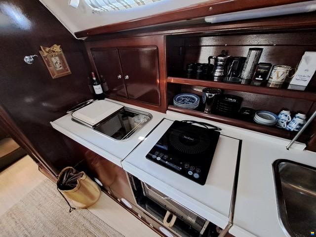 Bavaria 40