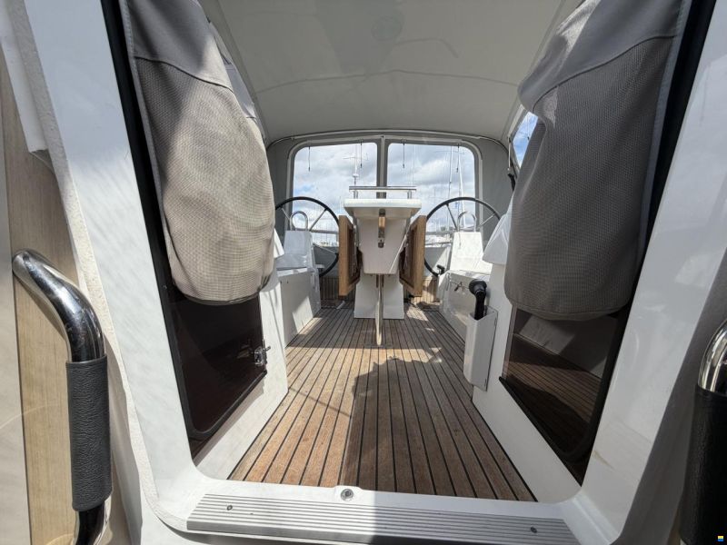Beneteau Oceanis 34.1