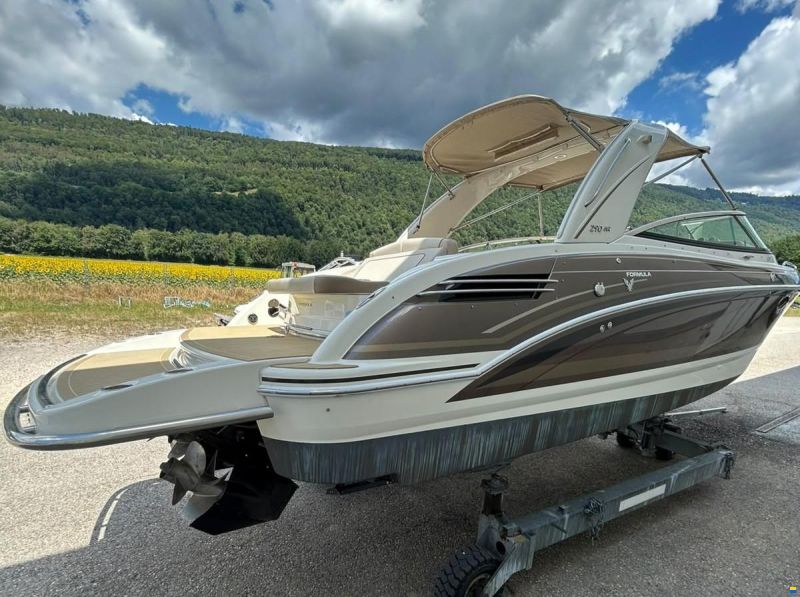 Formula 290 Sun Sport