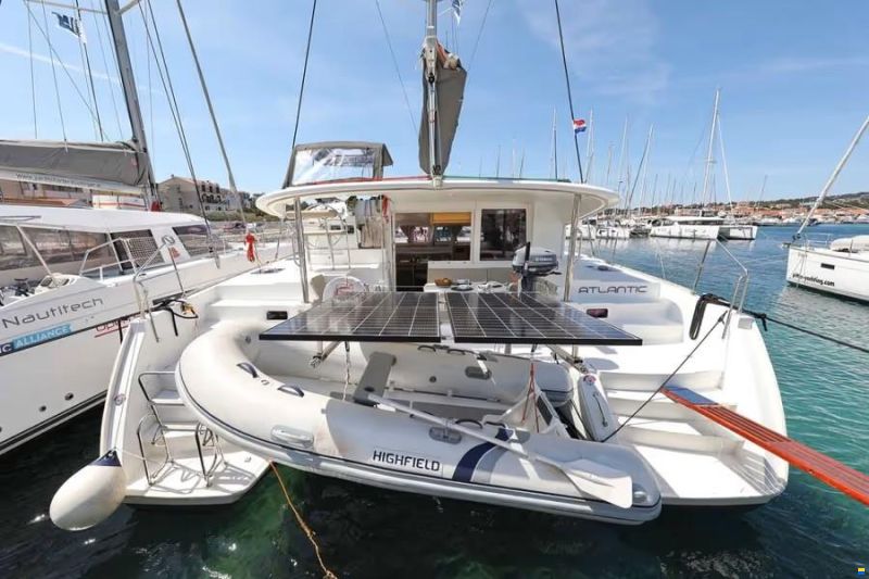 Lagoon 400