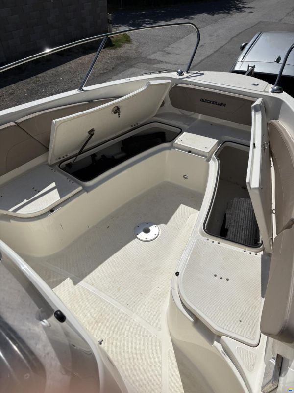 Quicksilver 805 Activ Open