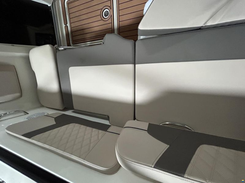 Bayliner VR 6 C
