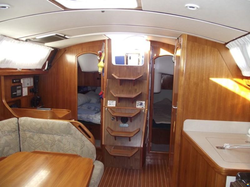 Jeanneau Sun Odyssey 37.1