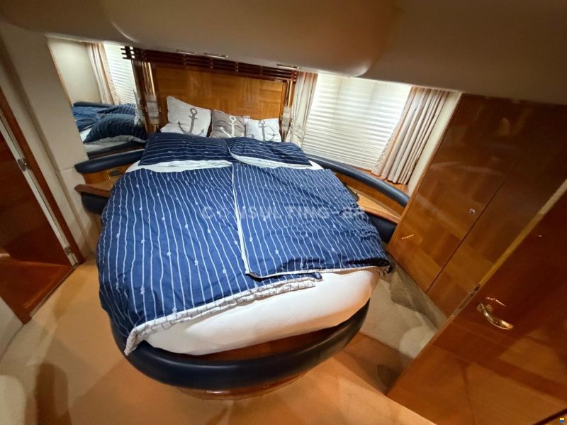 Azimut 55 Fly