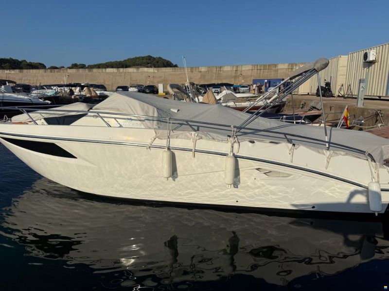 Cranchi E330 Endurance