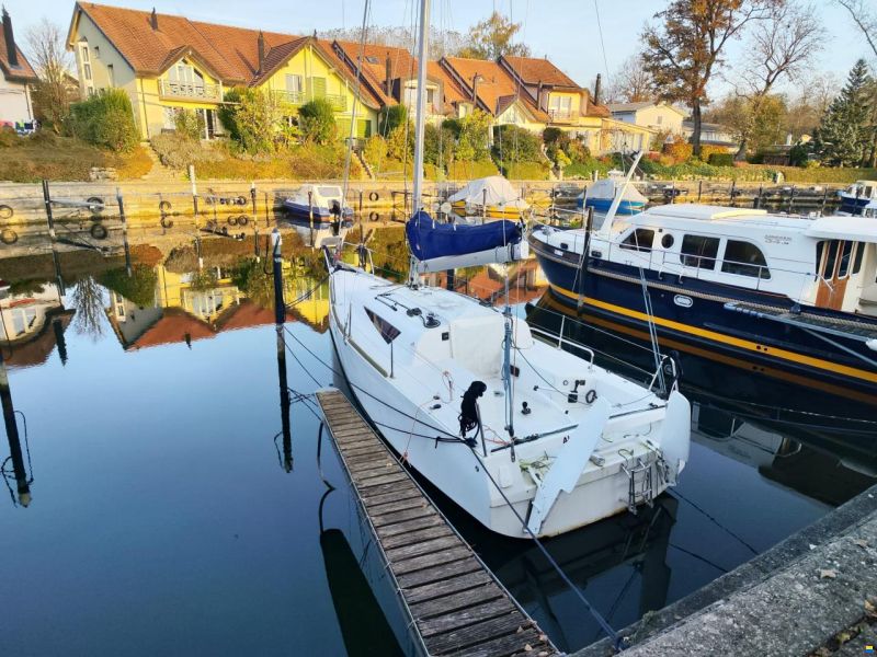 Place d'amarrage dans un port privé