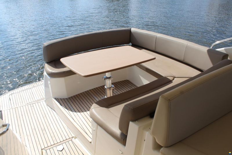 Jeanneau Prestige 42 S