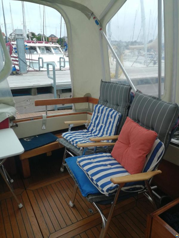 Coronet 32 Oceanfarer