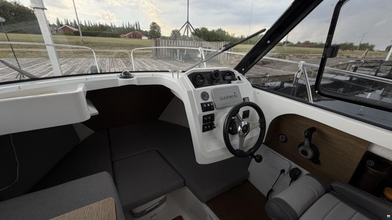Jeanneau Merry Fisher 605