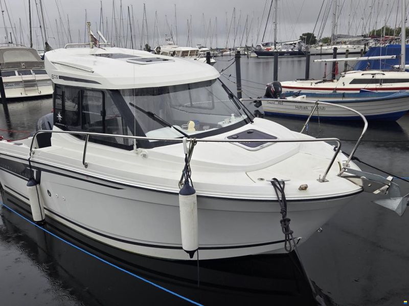 Jeanneau Merry Fisher 605