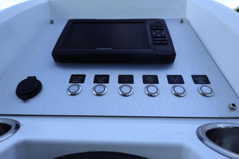 Corsiva 690 Tender