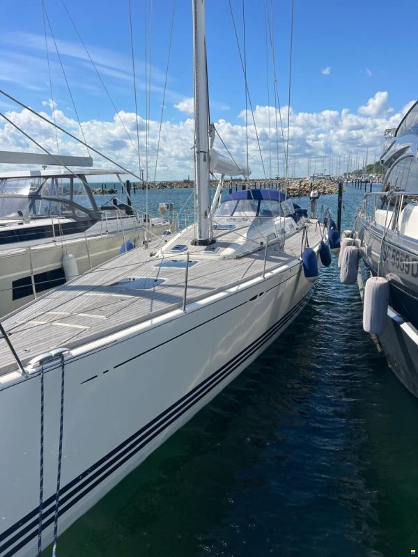 X-Yachts 55