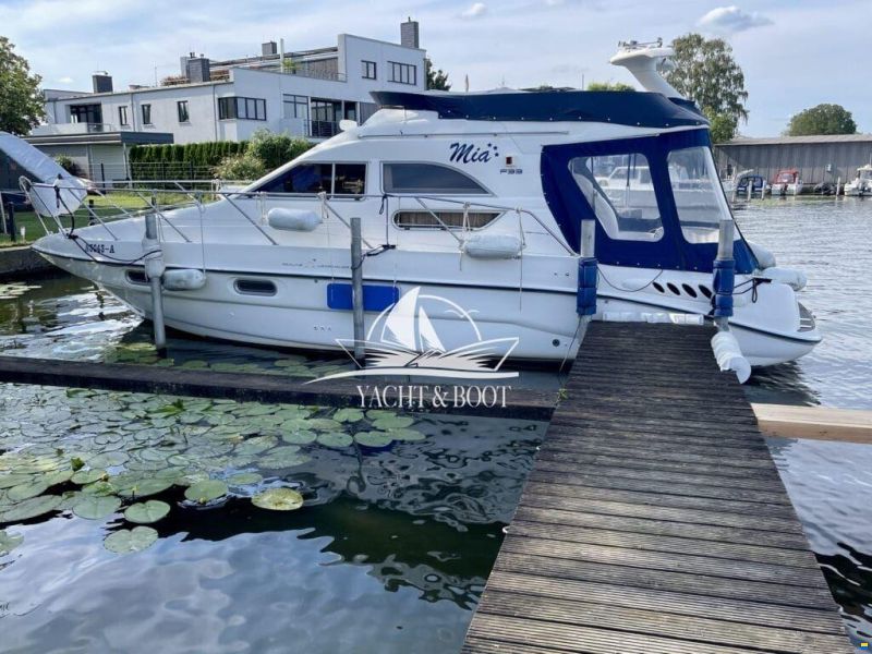 Sealine F330