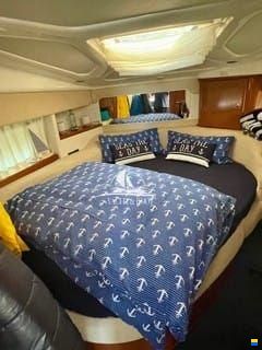 Sealine F330
