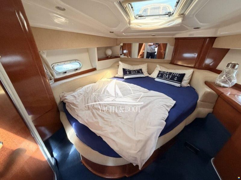 Sealine F330