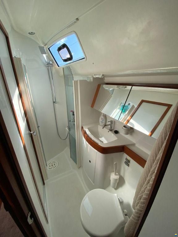 Beneteau OCEANIS 43