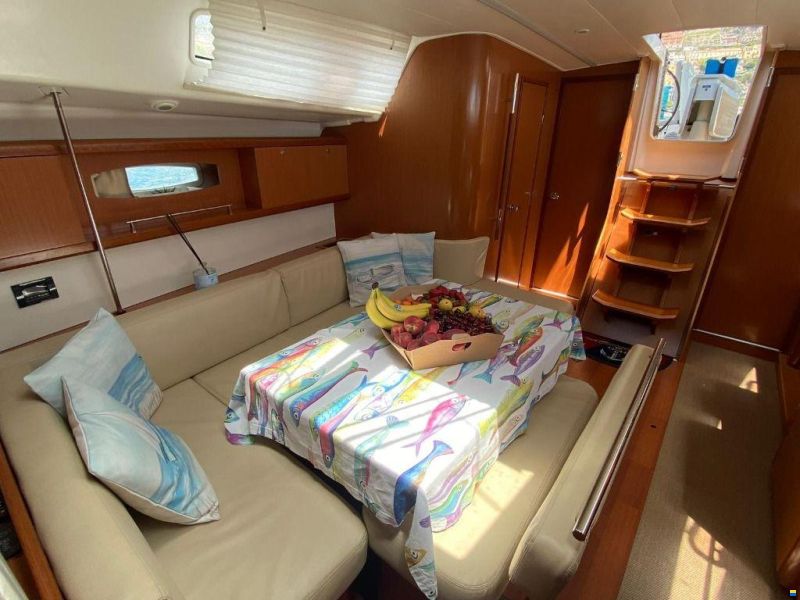 Beneteau OCEANIS 43